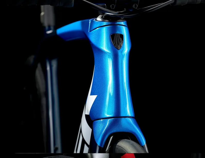 Trek Emonda SL 5 Disc Road Bike in Blue-8